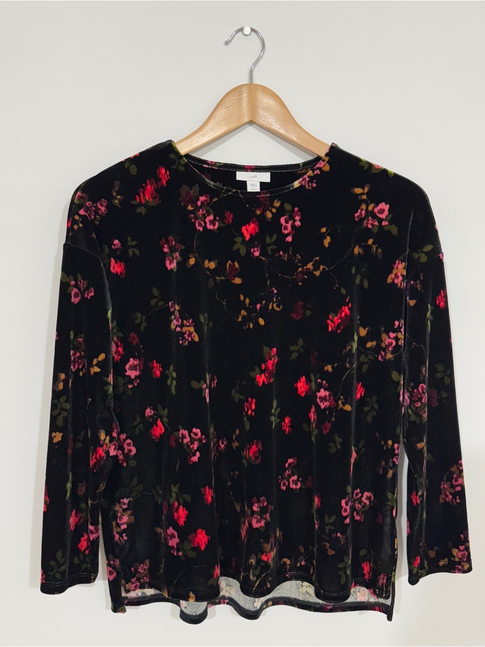 WSH53 {J. Jill} Petite Black Floral Velvet Velour Crewneck Tee T-Shirt Top